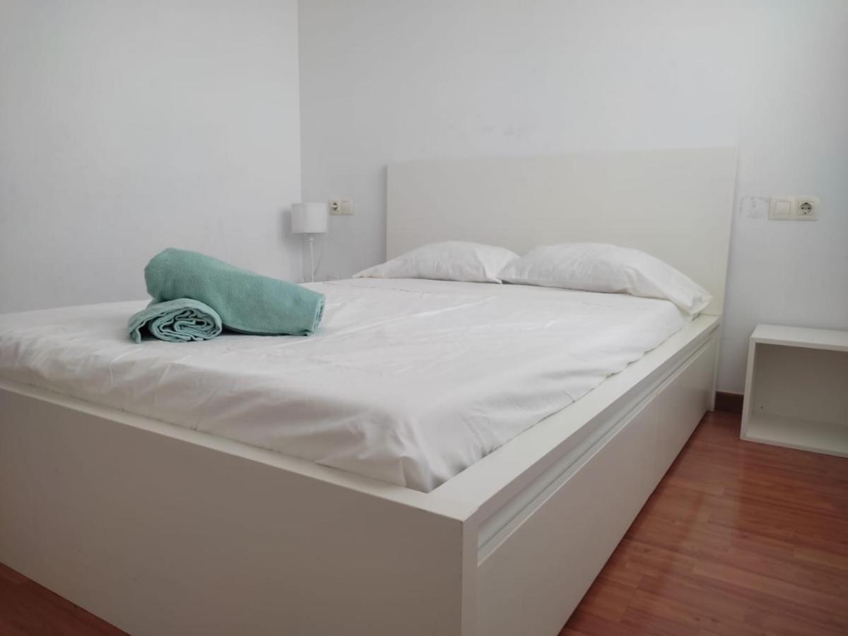 Ap4Us B1 - Apartment For Us - Sightseeing & Beach Near To Barcelona Badalona Extérieur photo