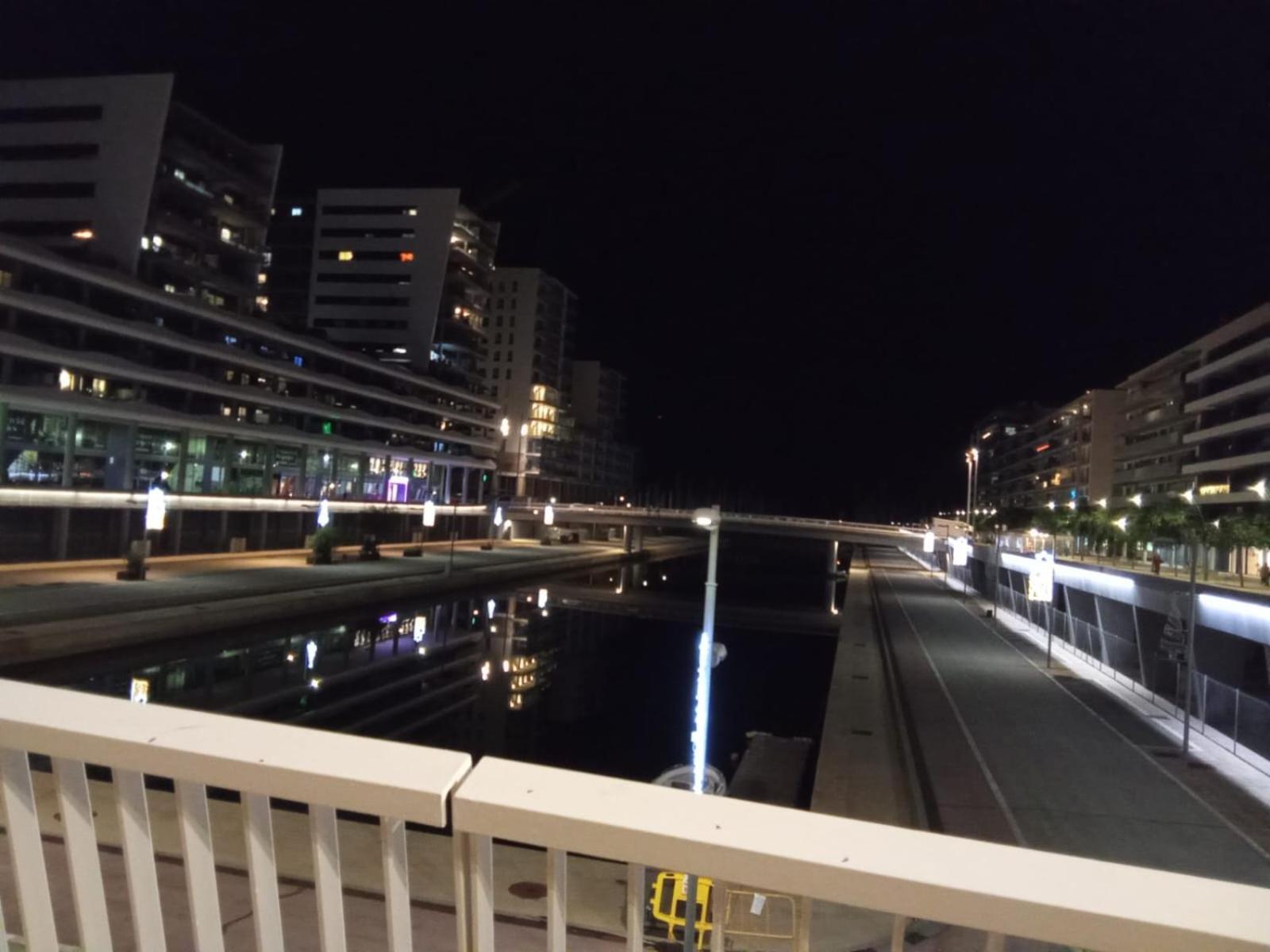 Ap4Us B1 - Apartment For Us - Sightseeing & Beach Near To Barcelona Badalona Extérieur photo
