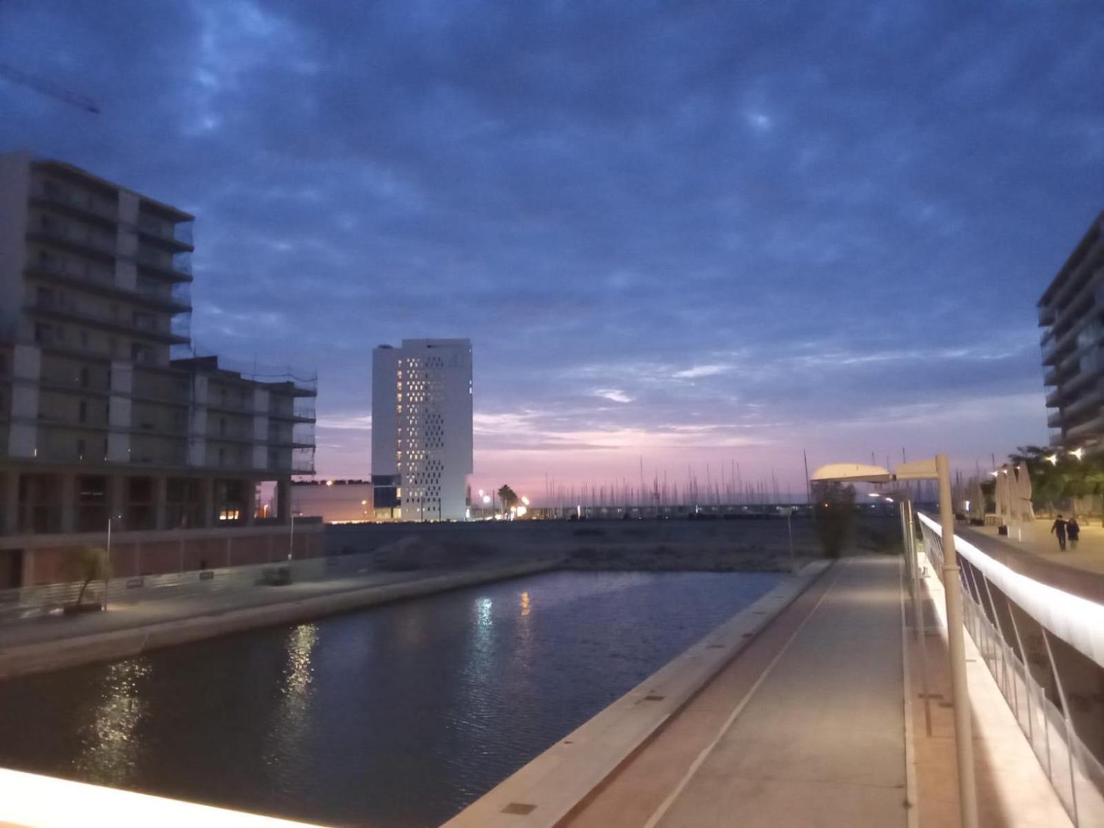 Ap4Us B1 - Apartment For Us - Sightseeing & Beach Near To Barcelona Badalona Extérieur photo